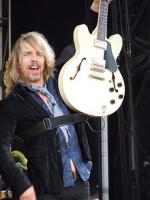 photo Tommy Shaw