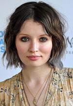 photo Emily Browning